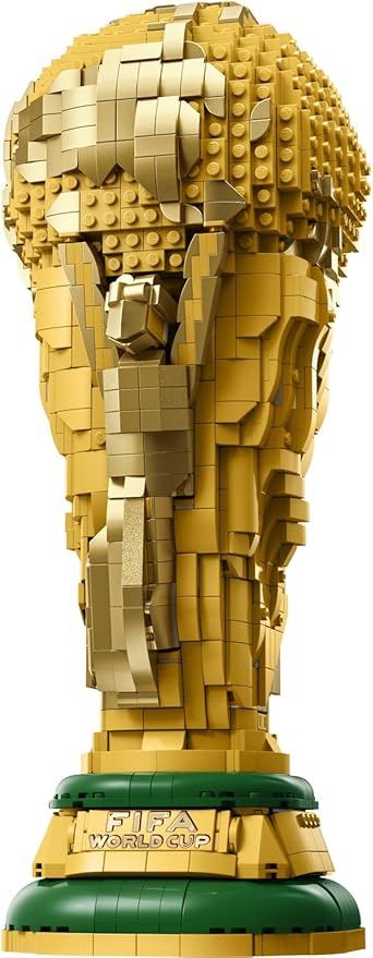 LEGO Editions FIFA Dünya Kupası Resmi Kupa 43020-12 Yaş ve Üzeri Çocuklar için 2 İnsan Figürü, İkonik Küre ve Levha İçeren Yaratıcı Dekoratif Yaratıcı Oyuncak Yapım Seti, Hediye Fikri (2842 Parça)
